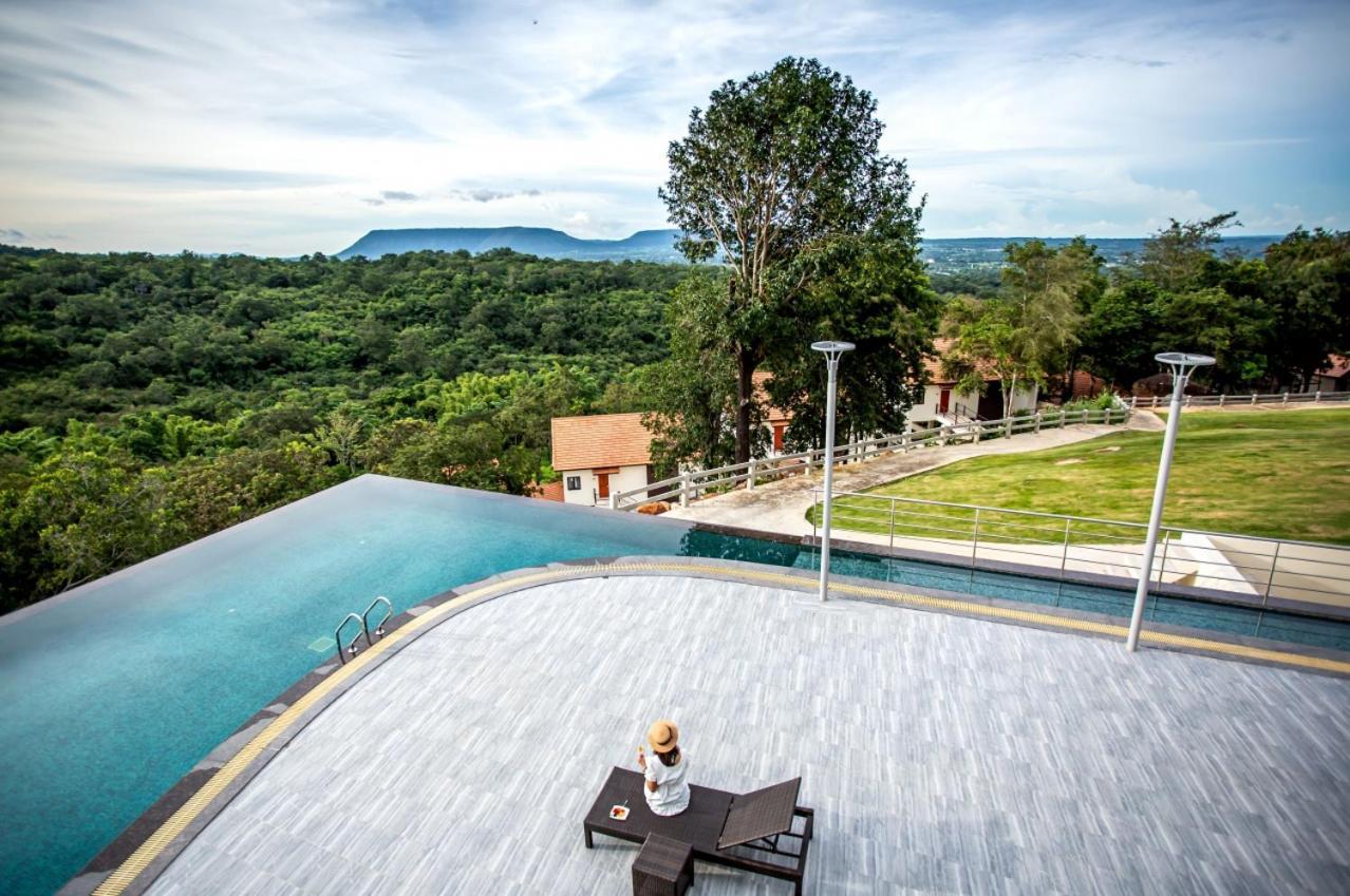 Channgarm Mountain View Resort จันทน์งาม เมาท์เท่นวิว รีสอร์ท Si Khio Exterior photo